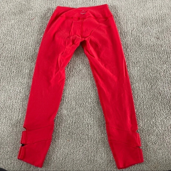 Beyond Yoga Infinity Loop/In the Loop Leggings Sz XS Red - Picture 4 of 6